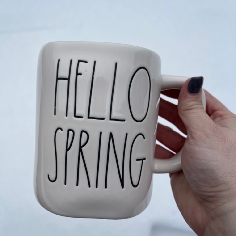 NWT Rae Dunn “Hello Spring” ceramic mug
